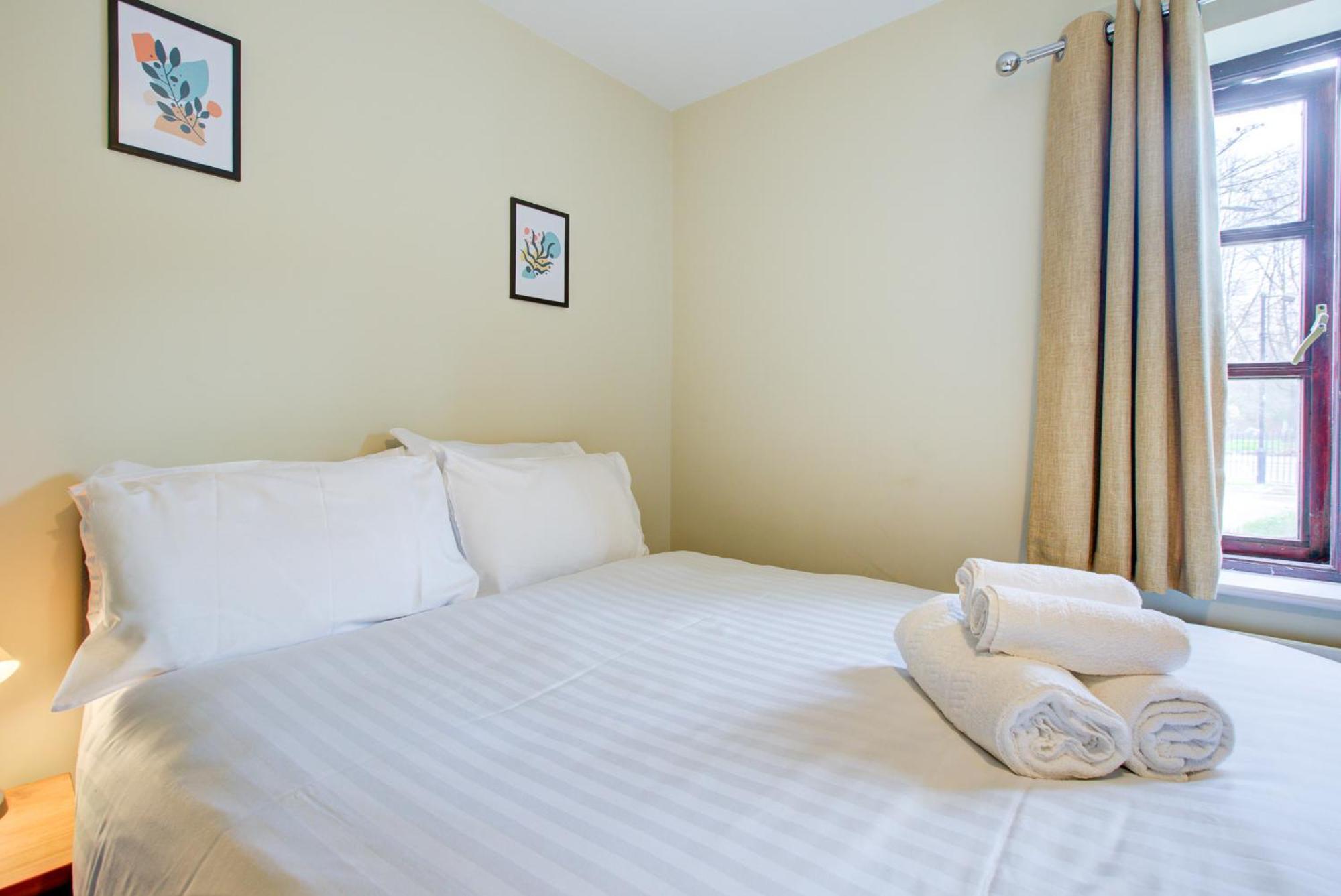 Spacious & Modern 2 Bed Sleeps 5 In Walthamstow Londyn Zewnętrze zdjęcie
